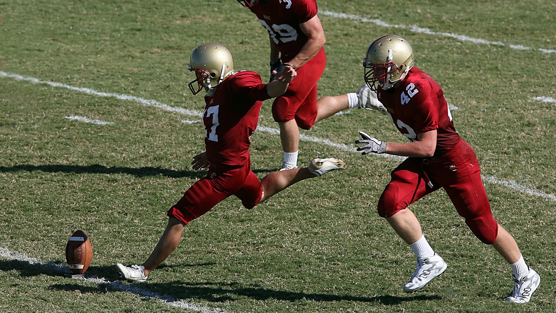 德国在欧预赛中与西班牙对抗——胜负难料，德国与西班牙比赛结果