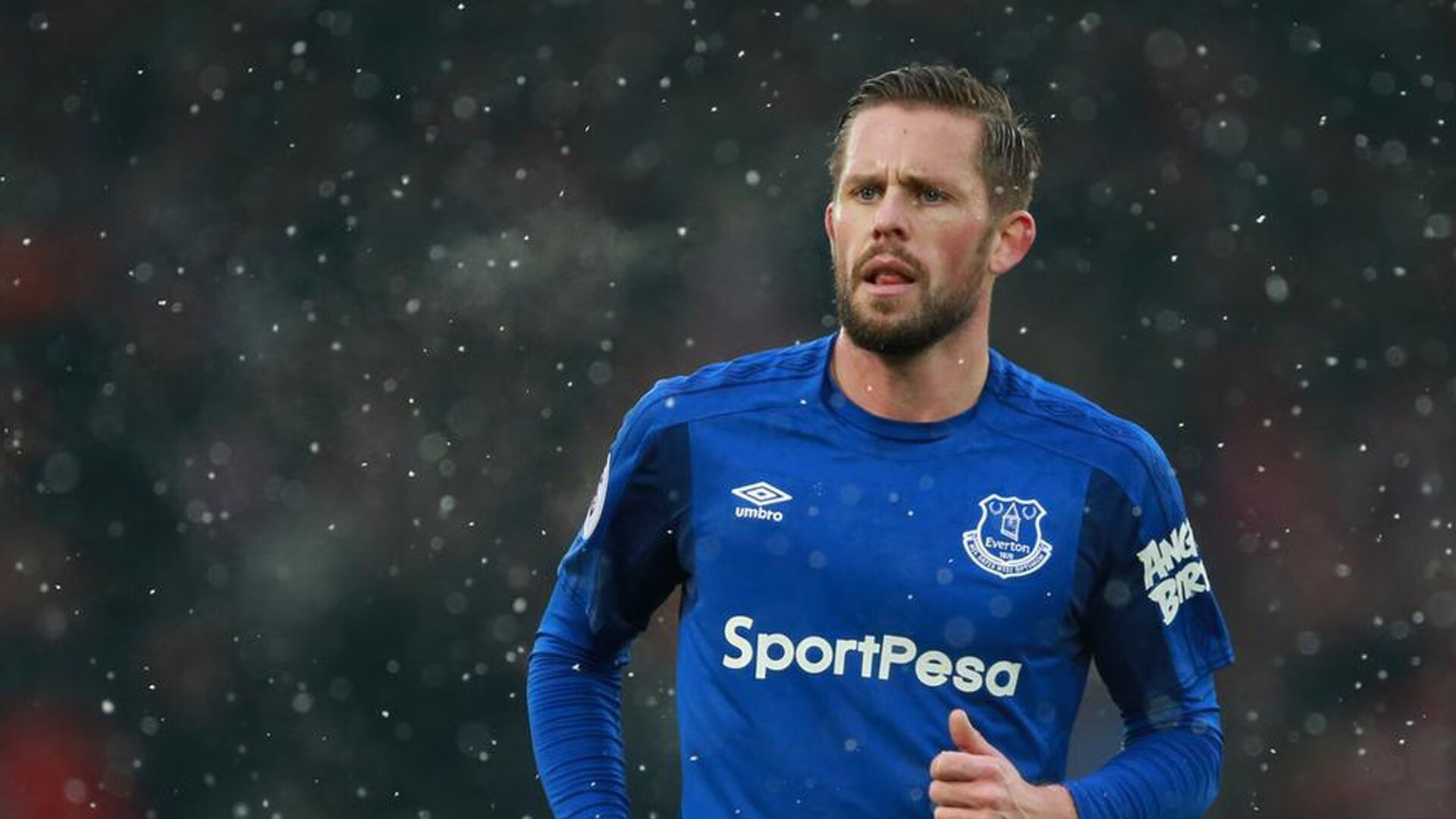 强队对决！欧洲预选赛中的焦点对抗引人关注，欧洲预选赛比分预测