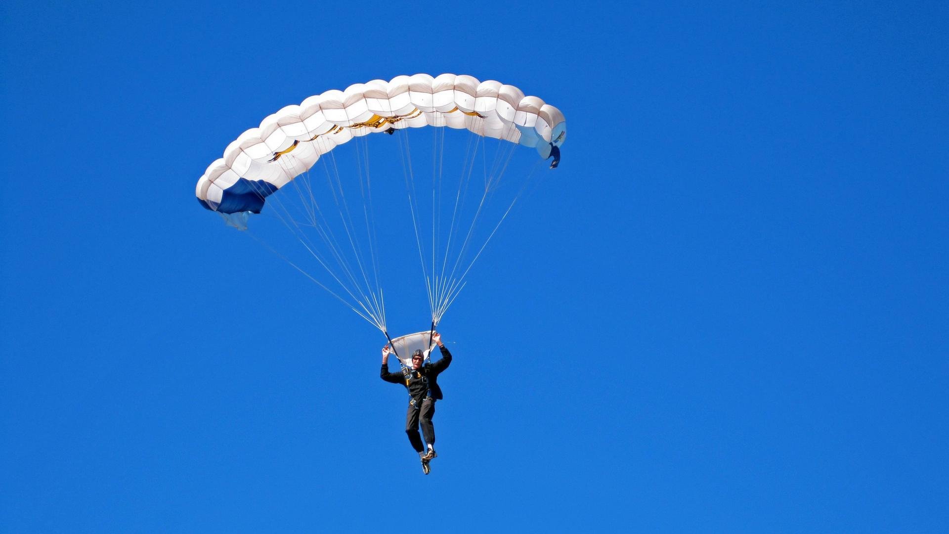 足球故事系列：那些年中国足球的辉煌瞬间，中国足球史话
