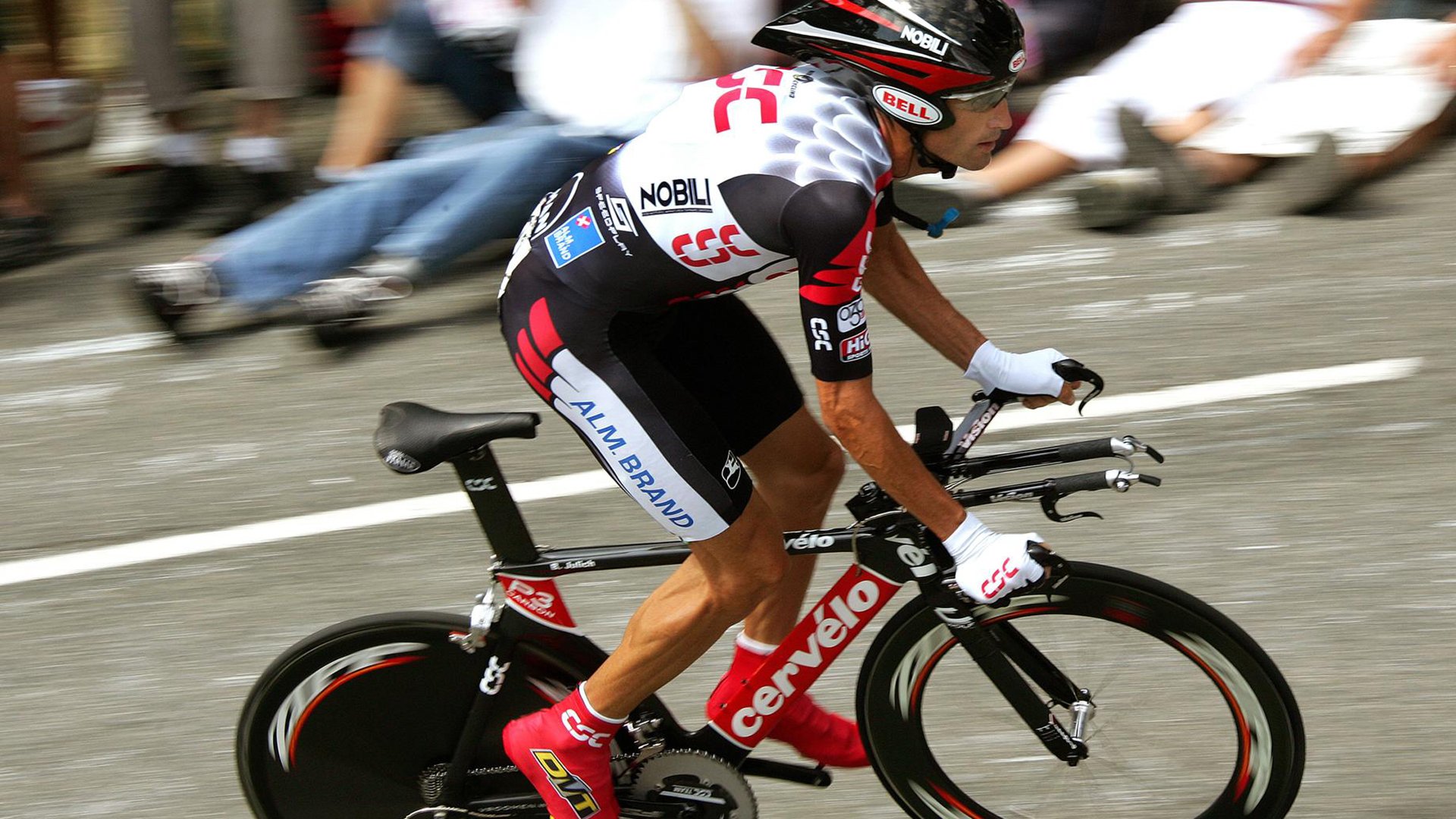 “德甲最后冲刺，领跑队伍状态火热，胜负难料”，2020德甲最后一轮比分