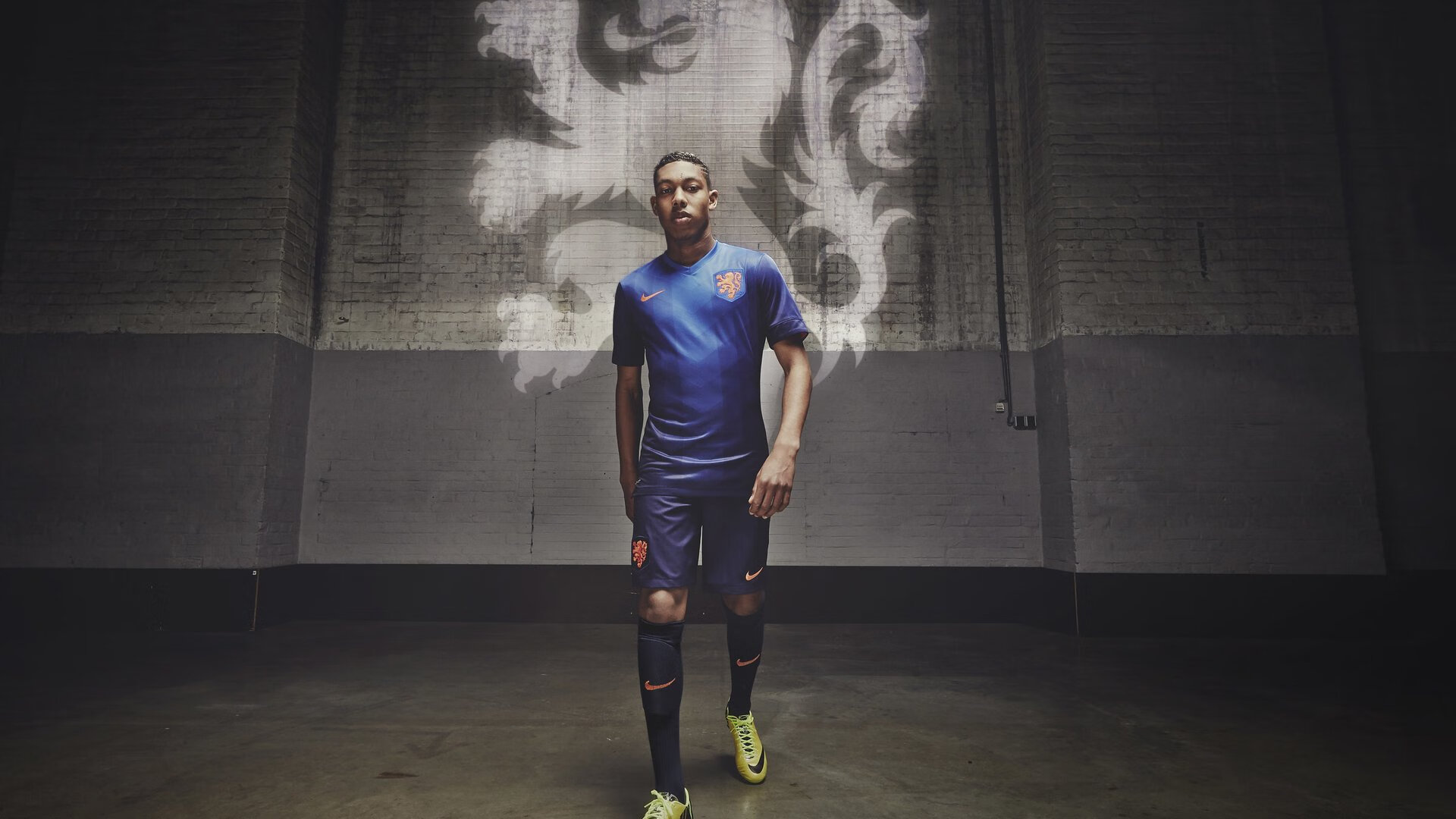 河床锋线火力强劲，河床地形